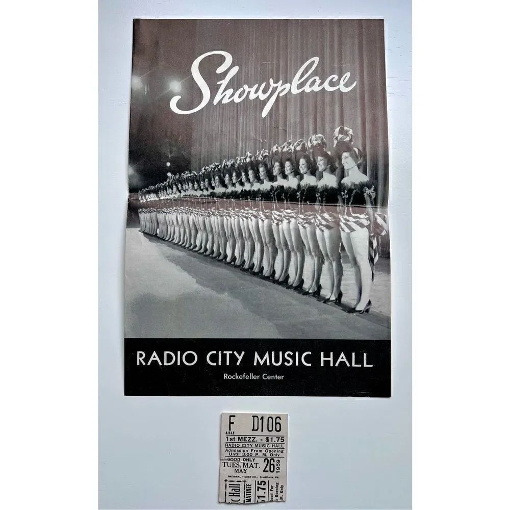 1959 New York City Radio City Music Hall Program-David Niven Shirley MacClain